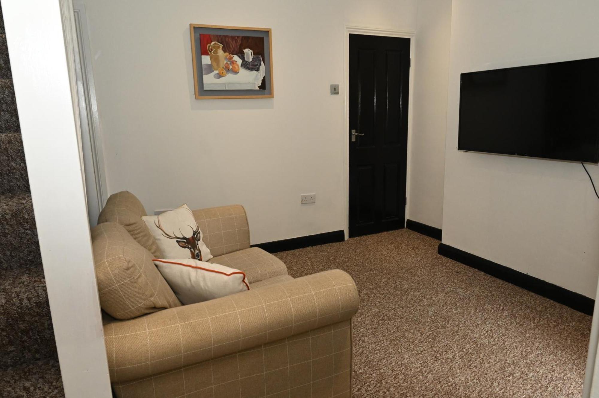 Cozy Luton Διαμέρισμα Τσάταμ Εξωτερικό φωτογραφία